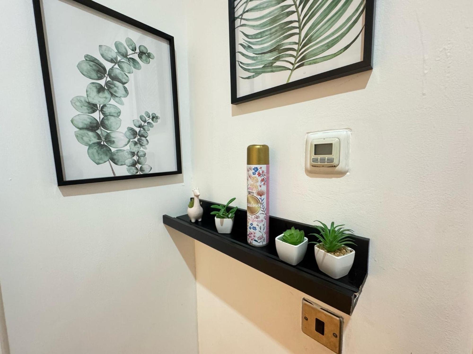 Comfortable - Cosy - Budget Studios In City Center London Exterior foto