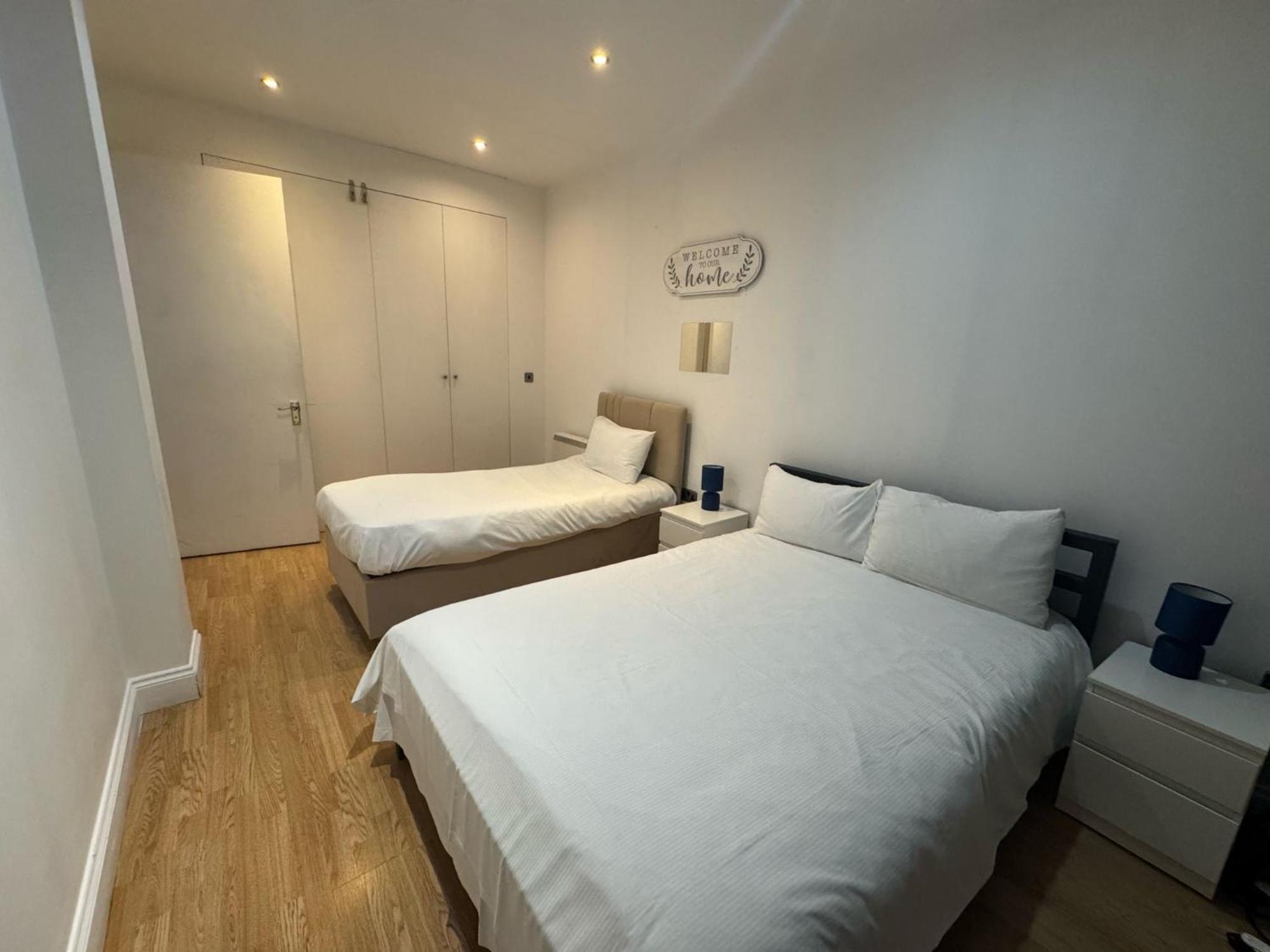 Comfortable - Cosy - Budget Studios In City Center London Exterior foto