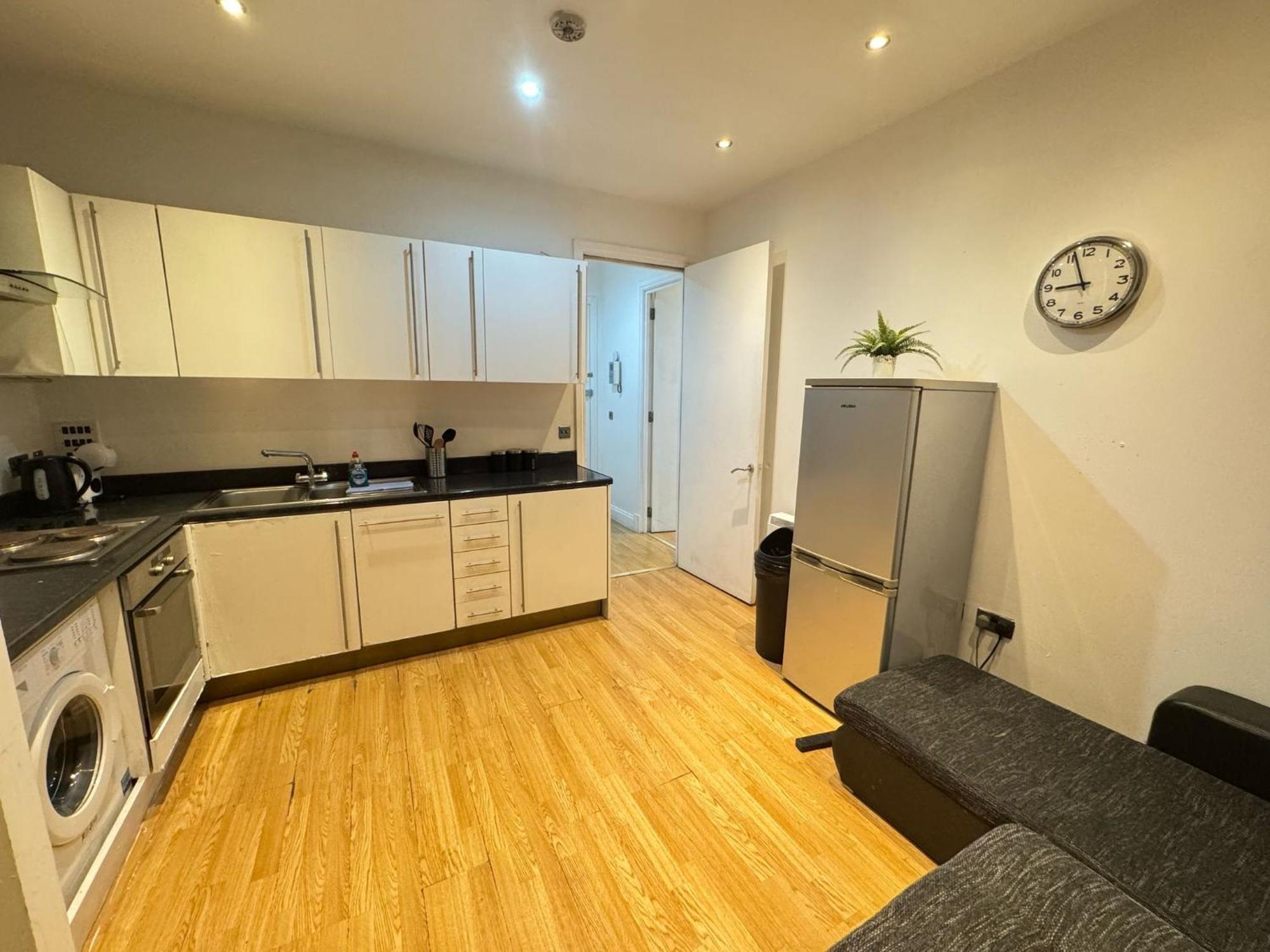 Comfortable - Cosy - Budget Studios In City Center London Exterior foto